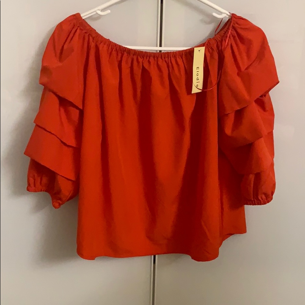 Elodie Puff sleeves off shoulder top